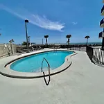 Sunbird Resort! Stunning Remodeled Beachfront Condo! Free Beach Chair Service! By Dolce Vita Pcb!