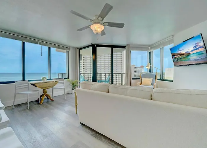 Sunbird Resort! Stunning Remodeled Beachfront Condo! Free Beach Chair Service! By Dolce Vita Pcb!